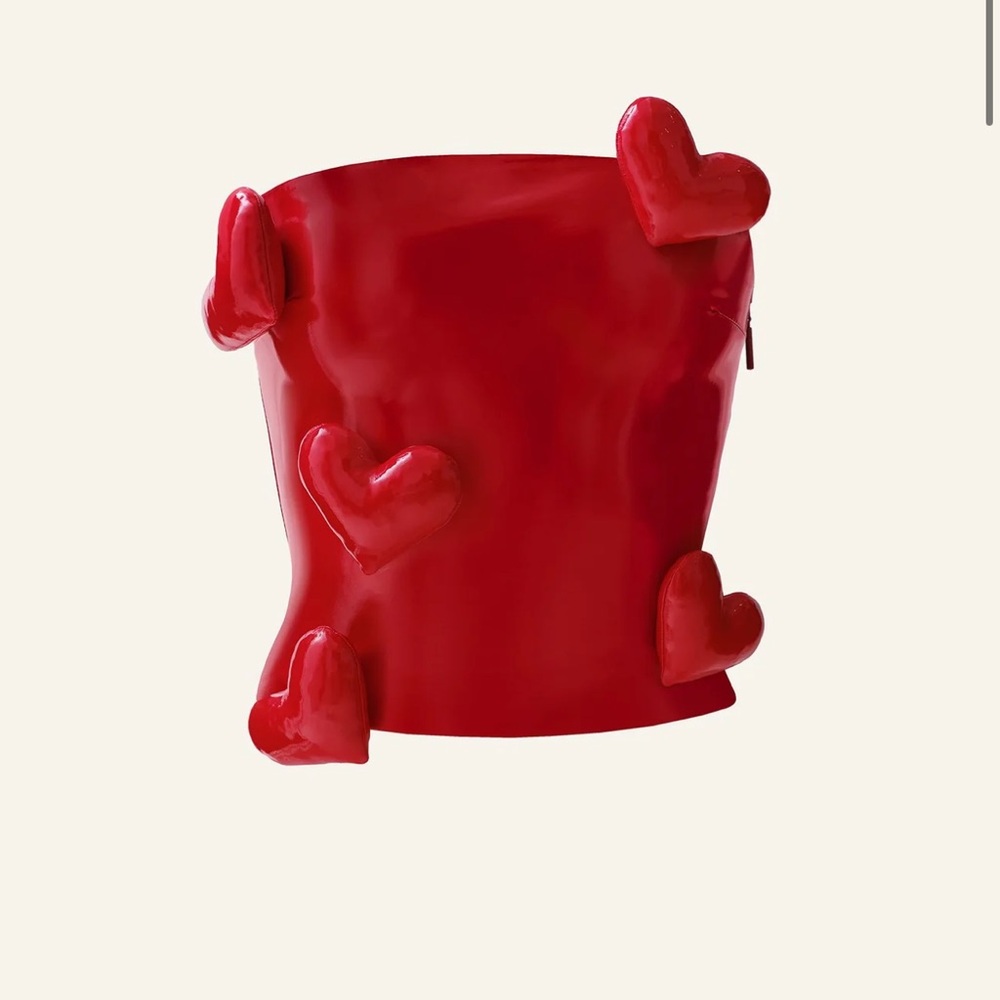 brand new heart top